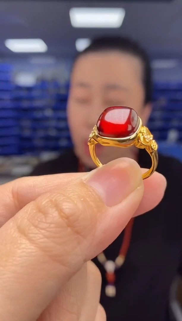 银S925镶嵌琥珀戒指JZ3892