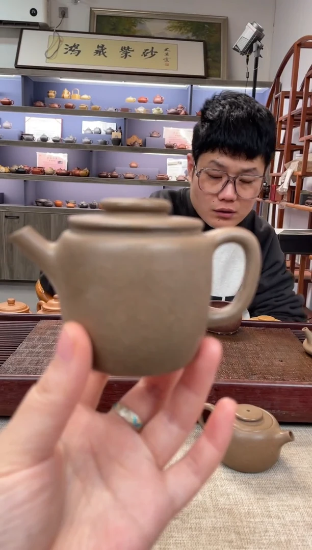 【闪购商品】紫砂茶壶芝麻绿  高巨轮