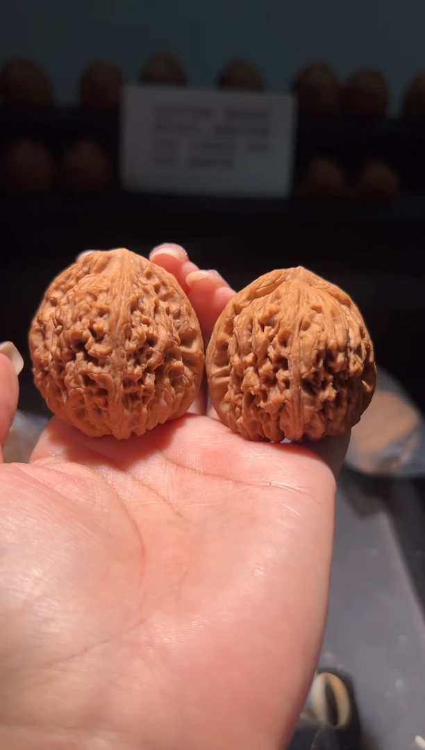 把件文玩核桃木*?268福利对南疆石