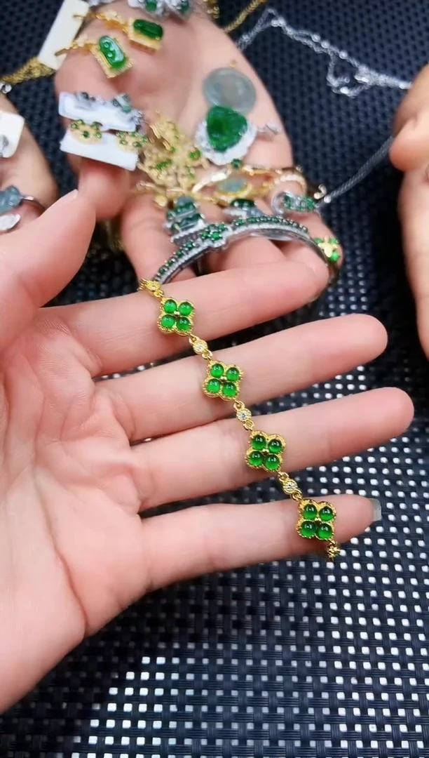 【闪购商品】翡翠手链未镶嵌111111111