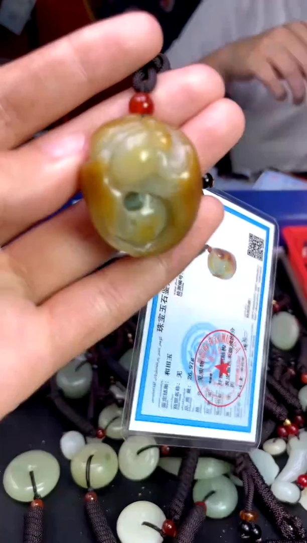 未镶嵌和田玉挂件1