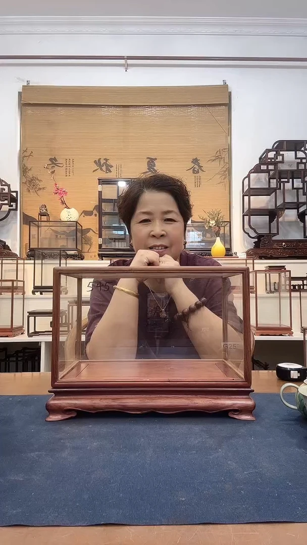 红酸枝木类30*18*18玻璃罩545