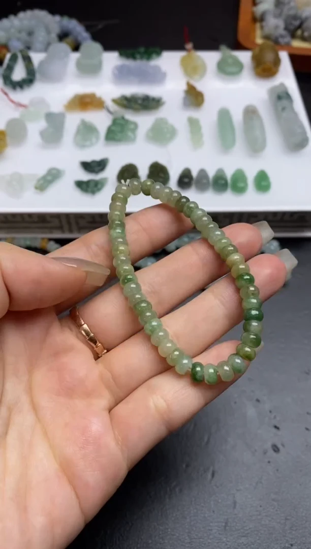 【闪购商品】定制翡翠未镶嵌翡翠毛货~