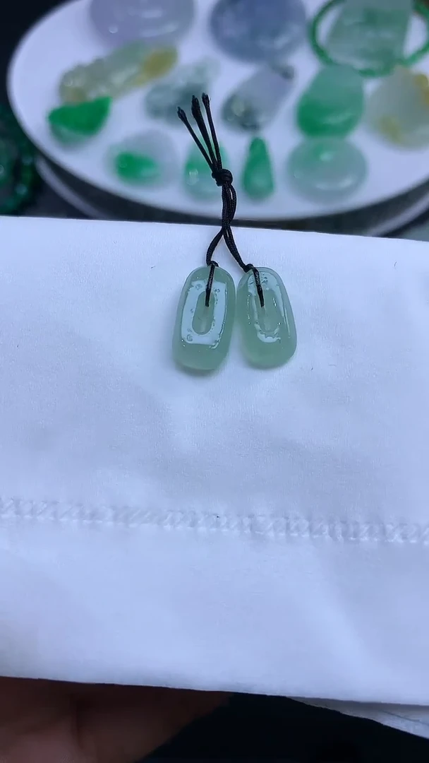 【闪购商品】定制翡翠未镶嵌翡翠