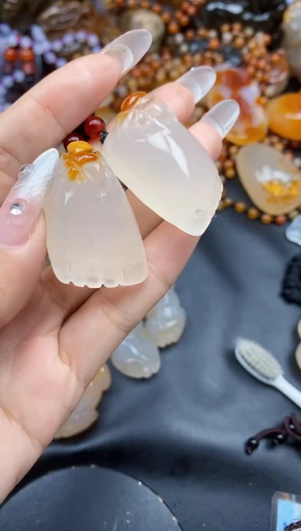 【闪购商品】玛瑙/玉髓颈饰未镶嵌ll