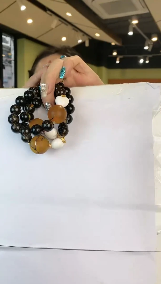 未镶嵌琥珀手链多样性发一