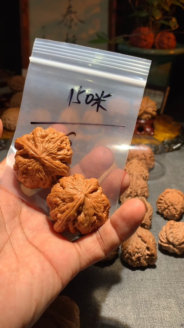 把件桃核-*-丰泰文玩  大粗筋    42尺寸左右