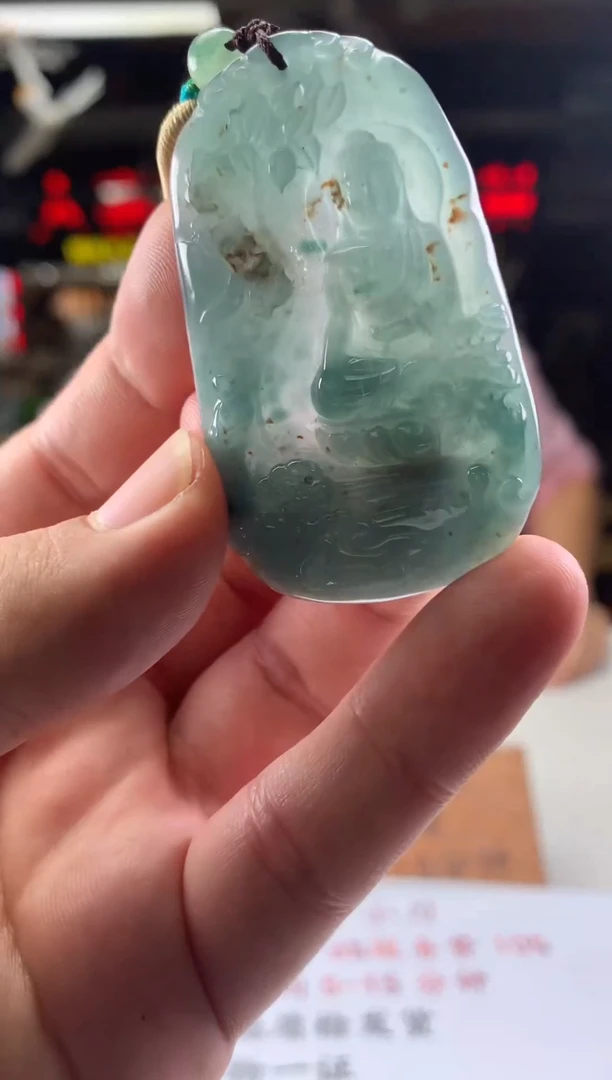 翡翠未镶嵌颈饰天然翡翠A货拍一发一