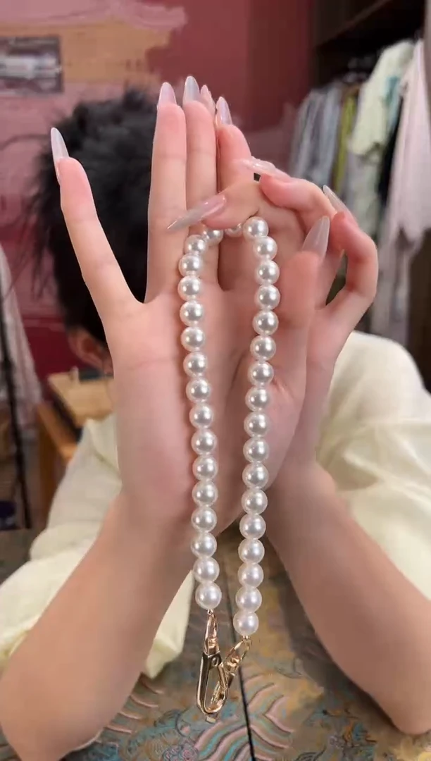 刺绣白色 苏绣手工刺绣包包