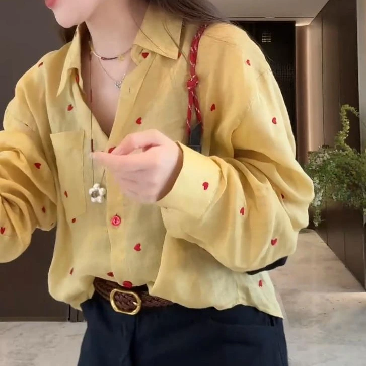 小小雪儿【爱心衬衫】2025春款高级感长袖爱心刺绣防晒衣女显瘦衬衫