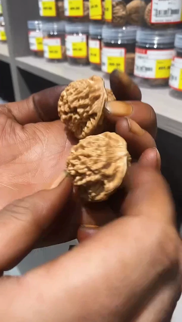 文玩核桃把件微修秦闷38