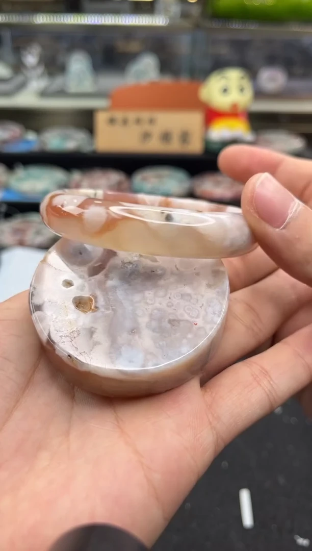 未镶嵌手镯石英质玉尘*丷圈口（赠品镯心）