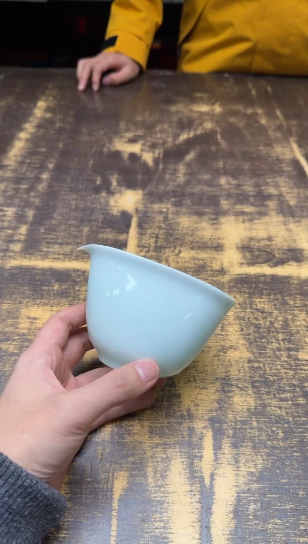 珍***✔荣器 素胎水滴公道
