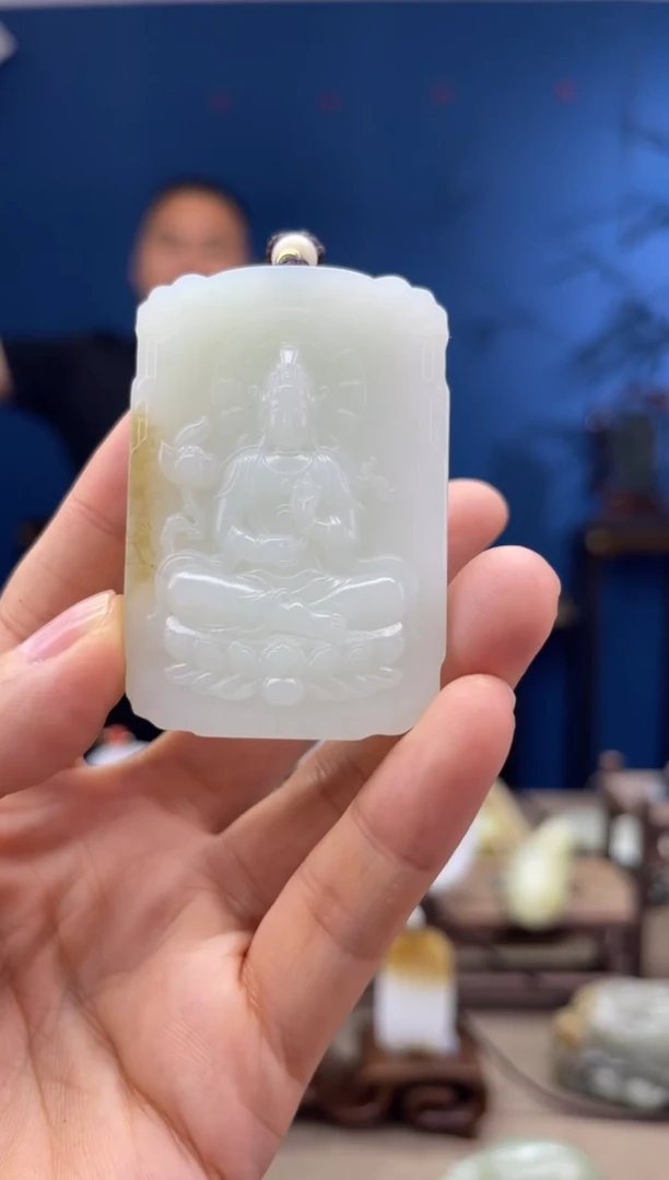 和田玉未镶嵌颈饰1