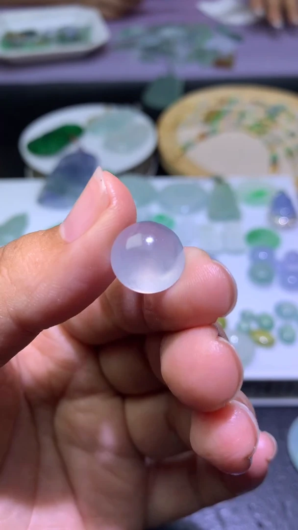 未镶嵌定制翡翠毛货