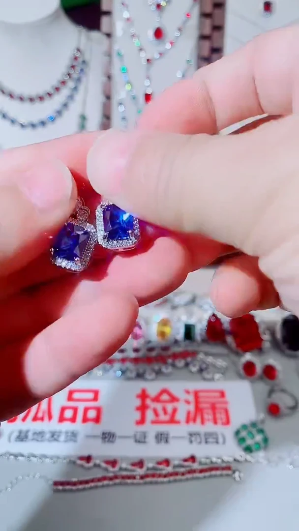 耳饰蓝宝石未镶嵌蓝宝石方耳钉