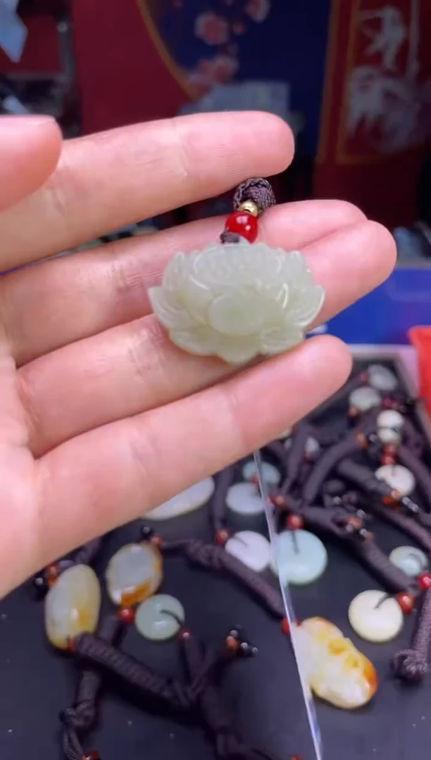 颈饰未镶嵌和田玉23