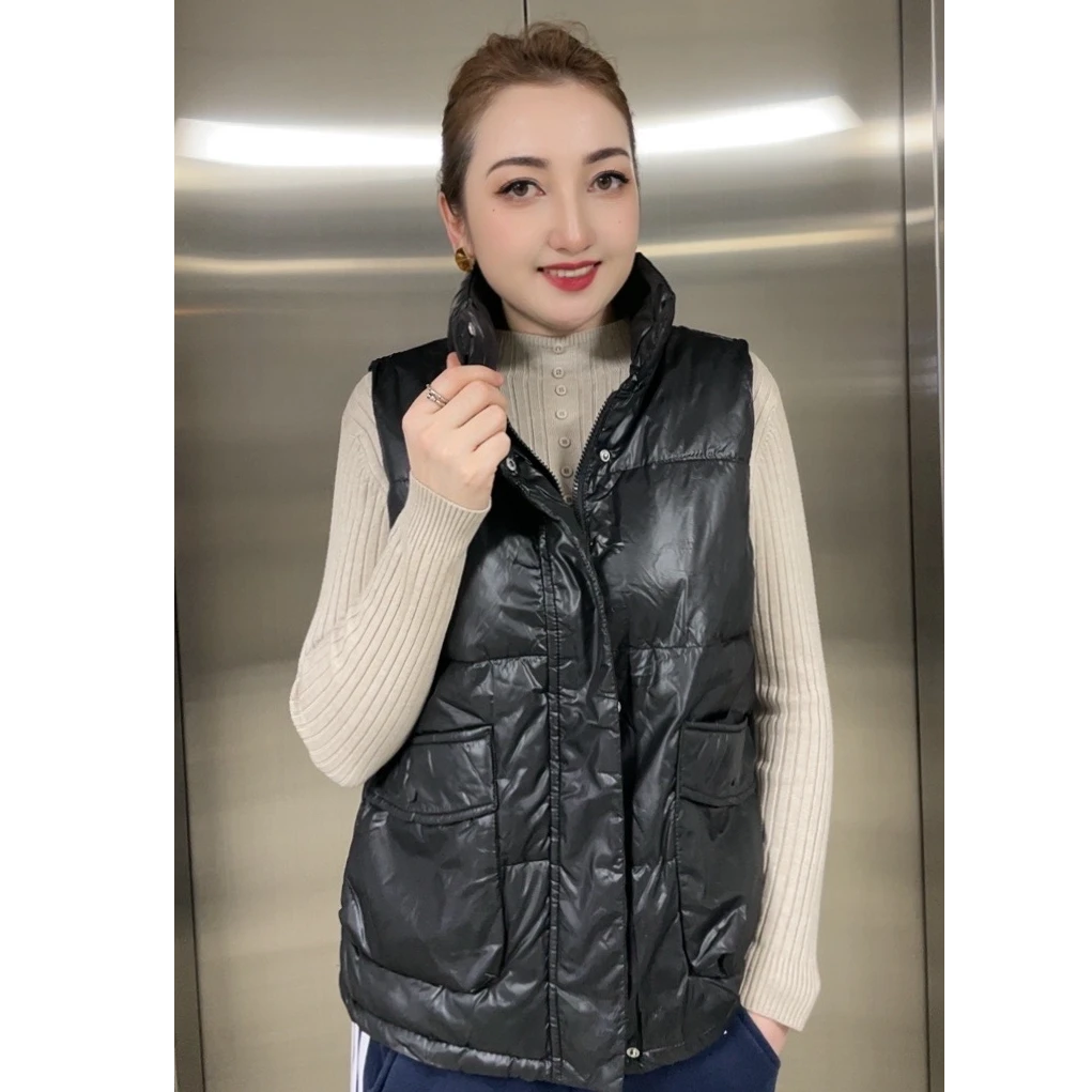 02黑色纯色马甲带口袋版