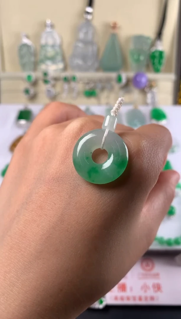 未镶嵌定制翡翠裸石（镶嵌定制）