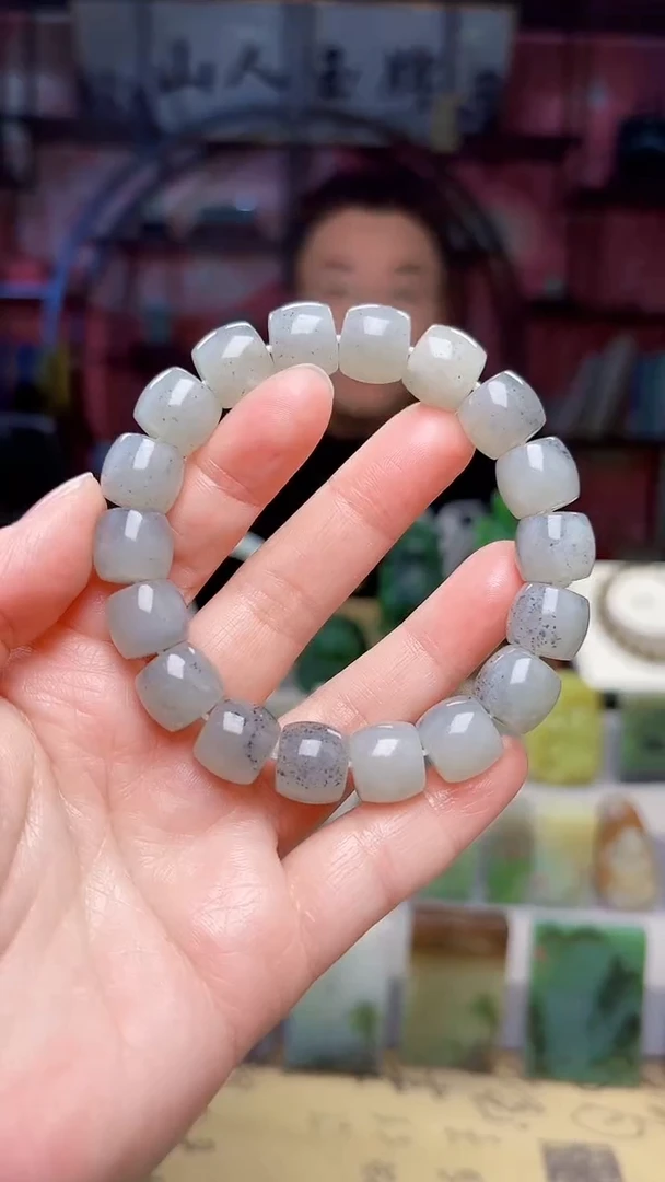 未镶嵌和田玉把件8