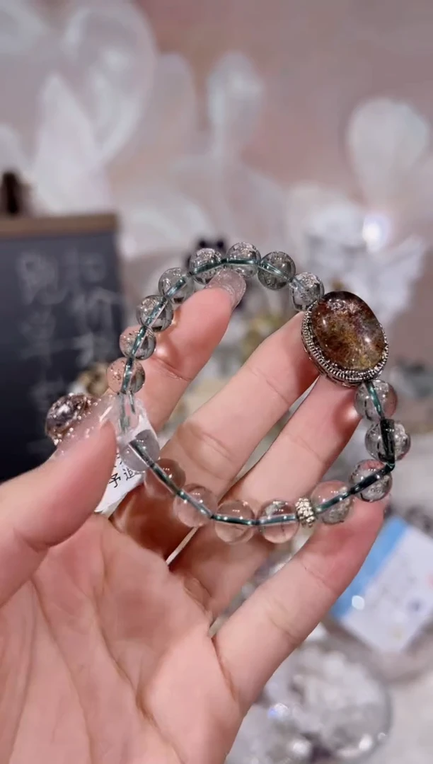 【闪购商品】水晶手链未镶嵌天然水晶默认微瑕 多样性发货发其一