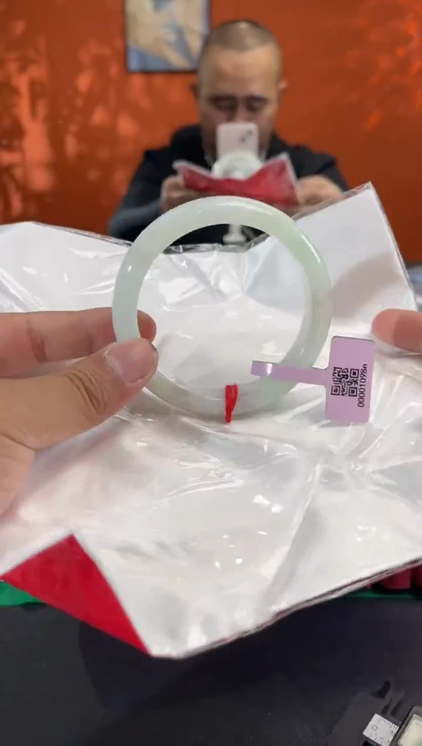 未镶嵌手镯翡翠6 61