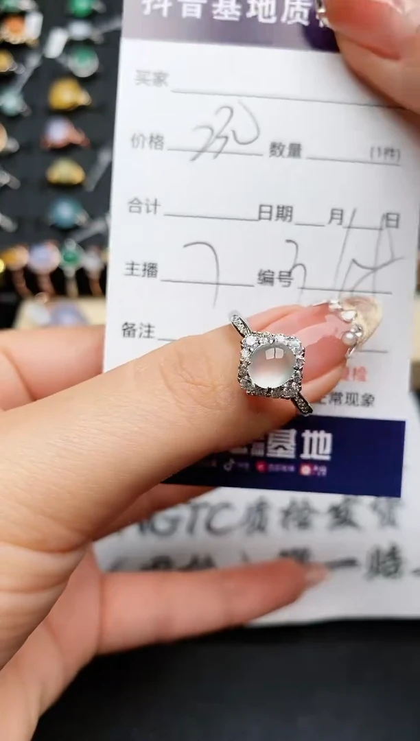 【闪购商品】翡翠戒指银S925镶嵌...........