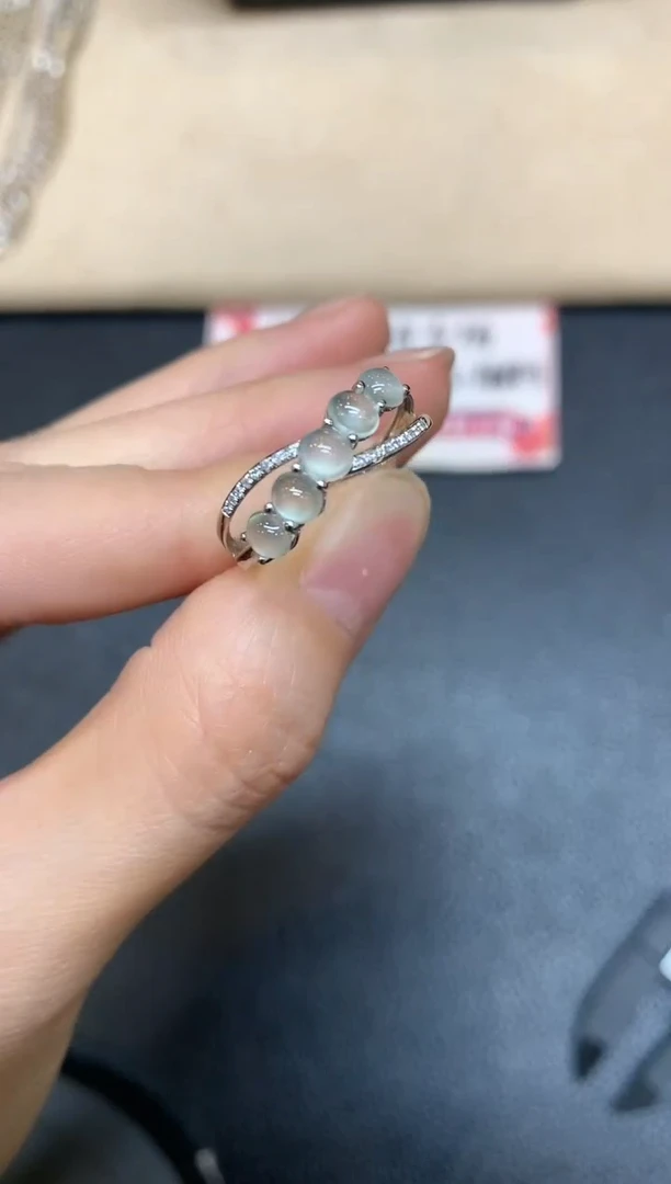 【闪购商品】翡翠戒指18K金镶嵌【无鉴赏期