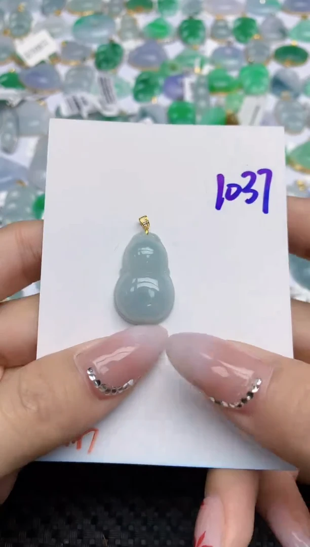 【闪购商品】翡翠颈饰18K金镶嵌天然翡翠A货