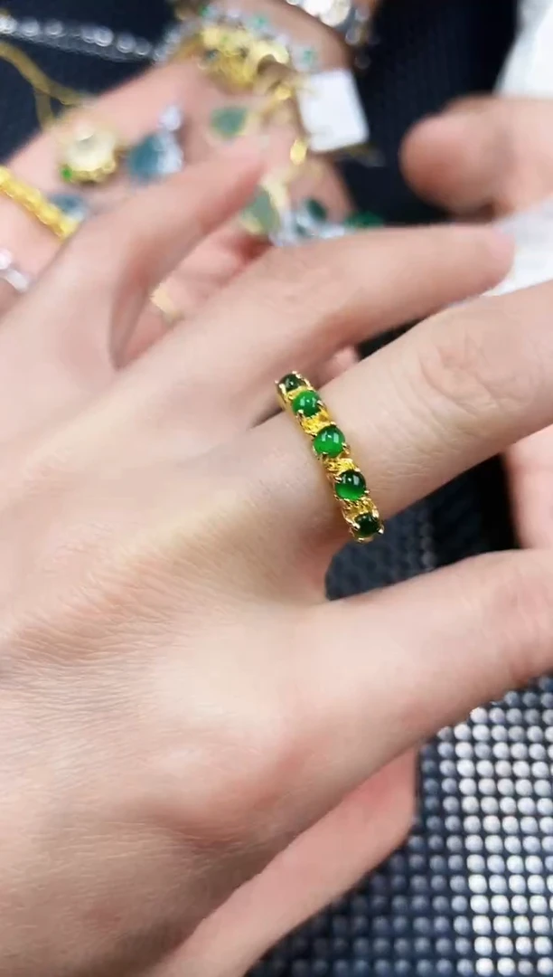 【闪购商品】翡翠戒指未镶嵌1111111111