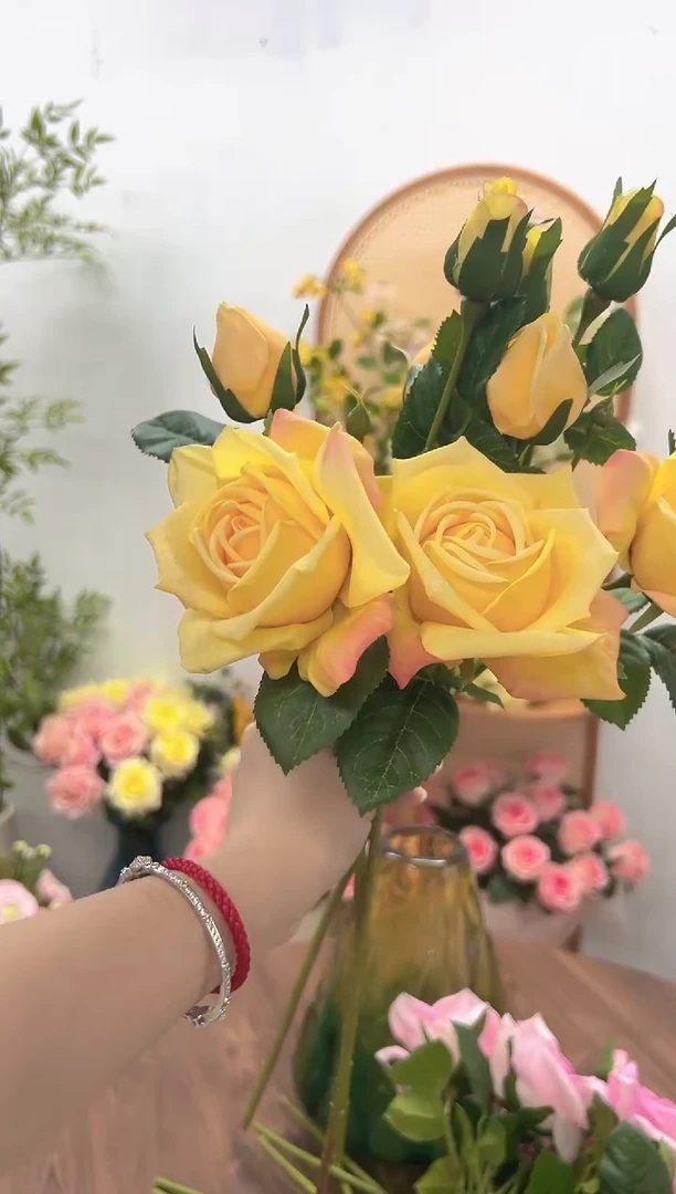 3枝黄色手感保湿妃子玫