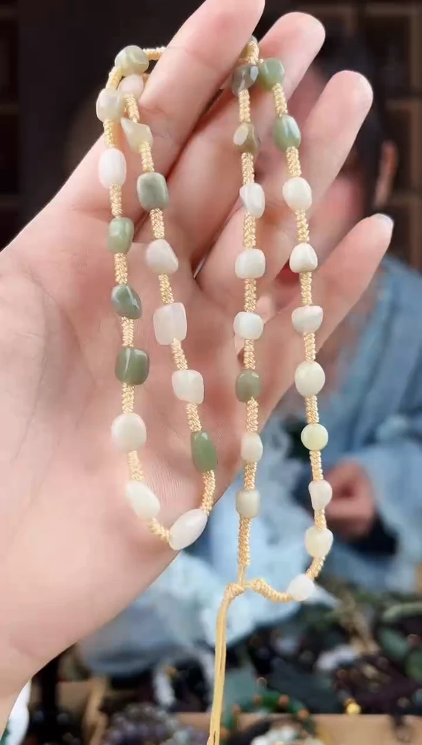 颈饰未镶嵌和田玉拍一发一，多样性发货