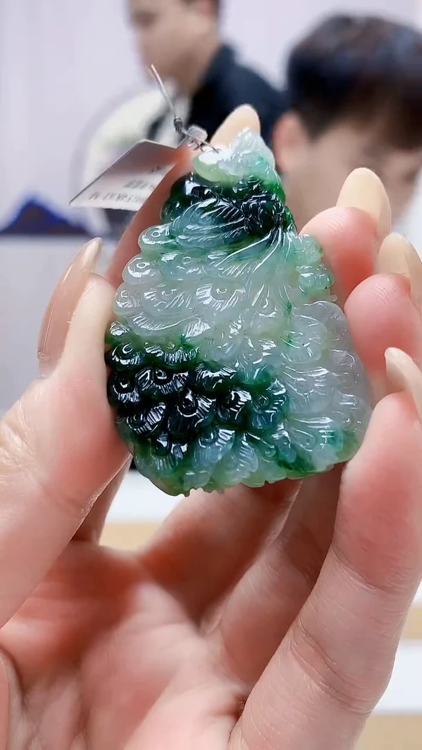 未镶嵌定制翡翠4868MM-毛货挂件75