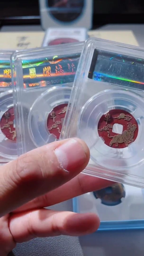 【闪购商品】铜古钱币古钱币乾隆牛