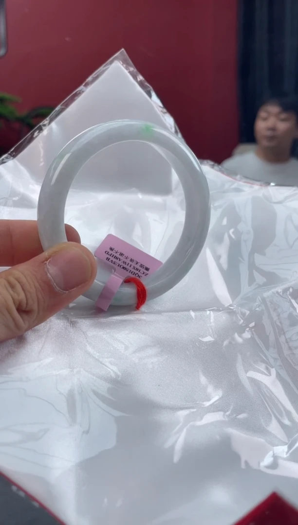 未镶嵌手镯翡翠10