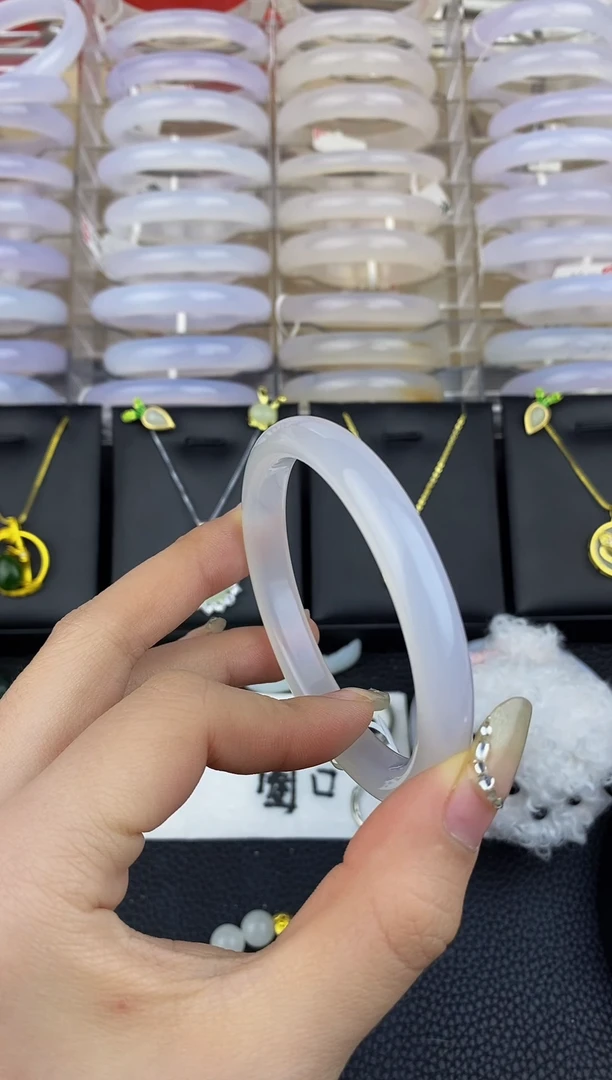 【闪购商品】玛瑙/玉髓手镯未镶嵌3