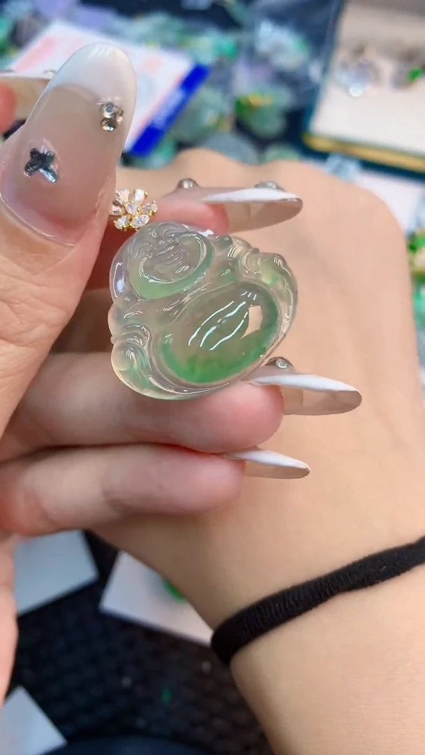 翡翠未镶嵌吊坠(不含链)1