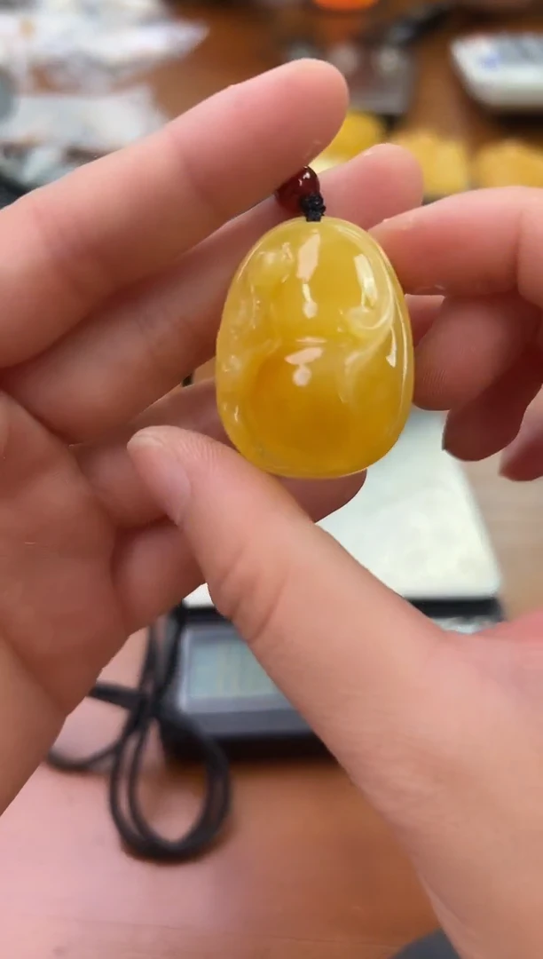 未镶嵌蜜蜡裸石蜜蜡吊坠