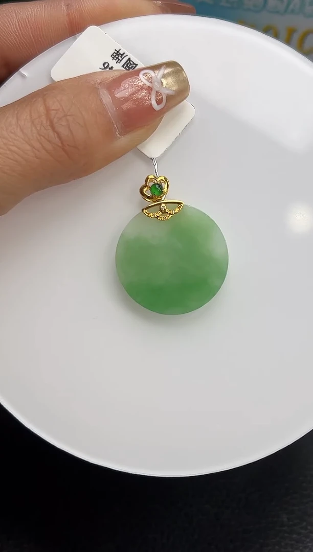 【闪购商品】翡翠颈饰18K金镶嵌K505-146 无事牌