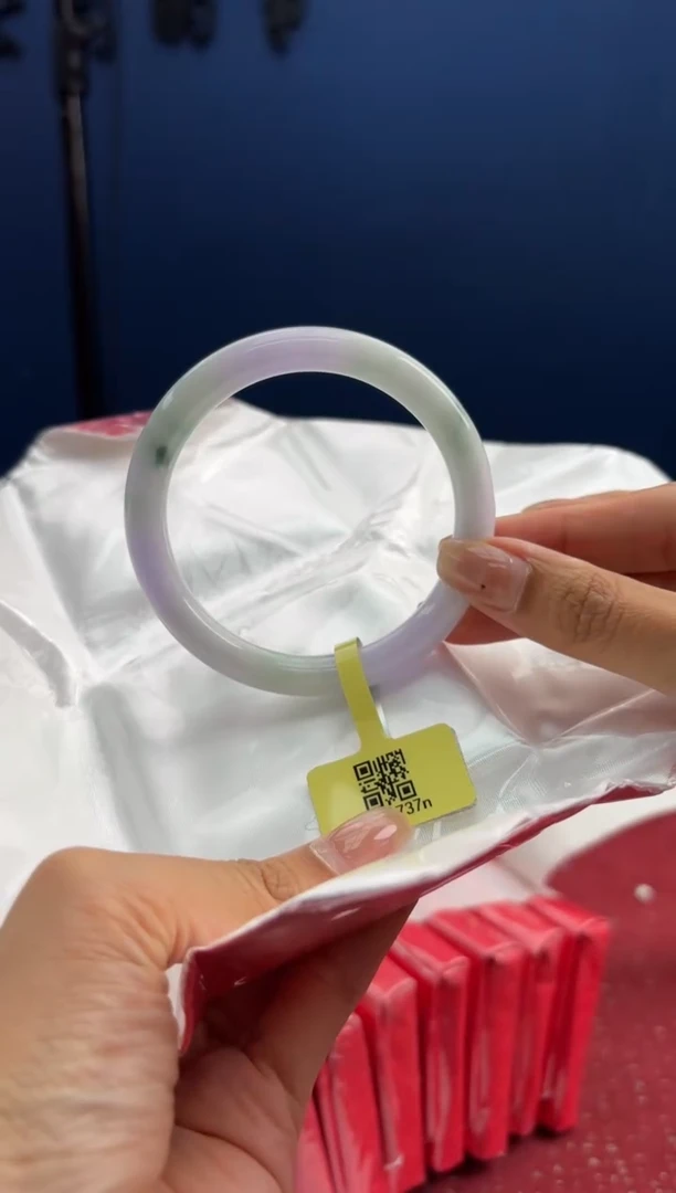 翡翠手镯（圆镯）未镶嵌5手镯