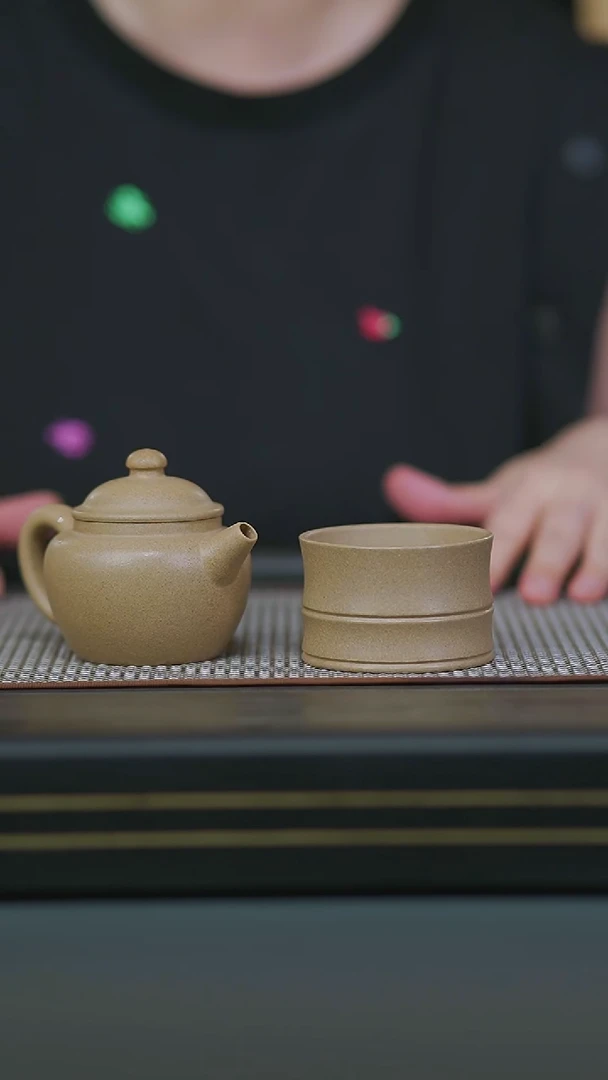 茶壶紫砂半手红黄泥高巨轮150cc+老段竹节杯