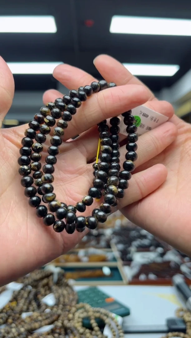 【闪购商品】琥珀裸石未镶嵌抚顺琥珀黑花6+108