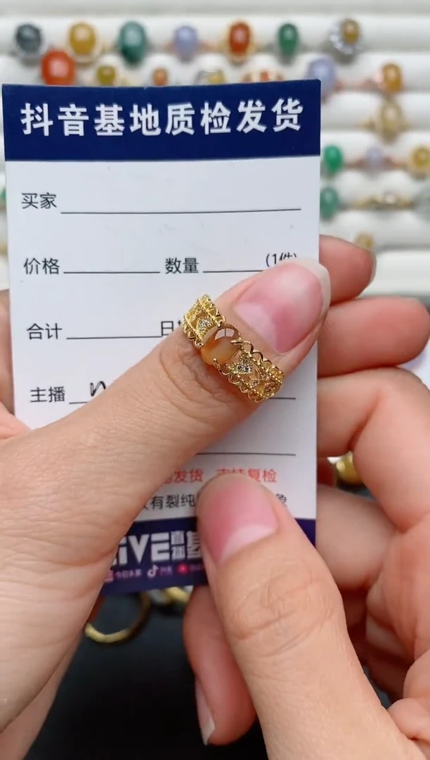 【闪购商品】翡翠戒指银S925镶嵌................