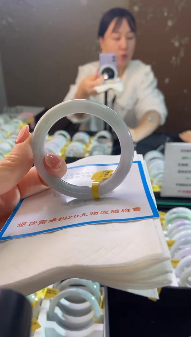 未镶嵌手镯翡翠55圈口d