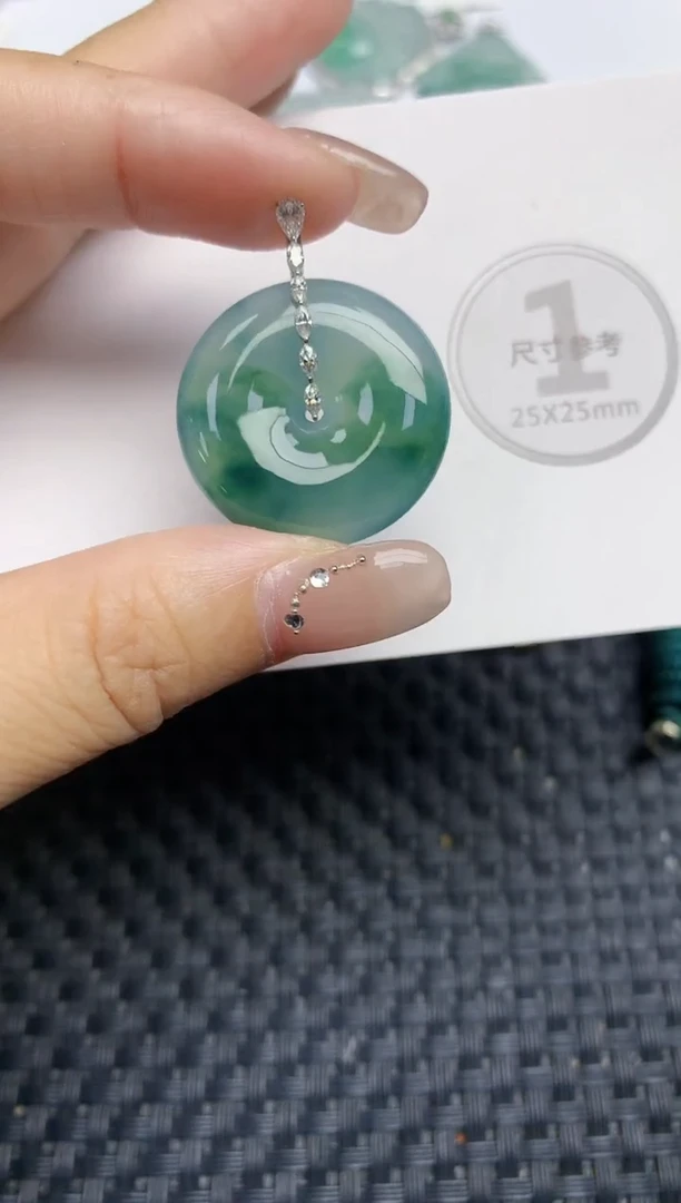 颈饰18K金镶嵌翡翠天然缅甸A货翡翠百元以上9元证书费自理