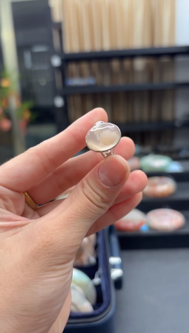 石英质玉未镶嵌戒指55