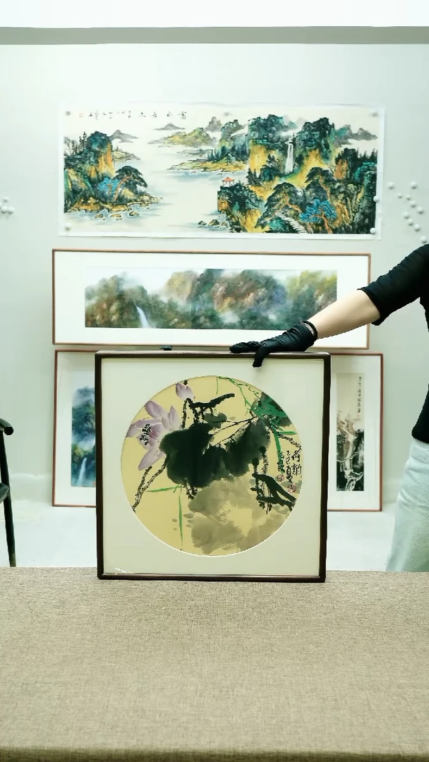 国画52*52李法良手绘花鸟带框