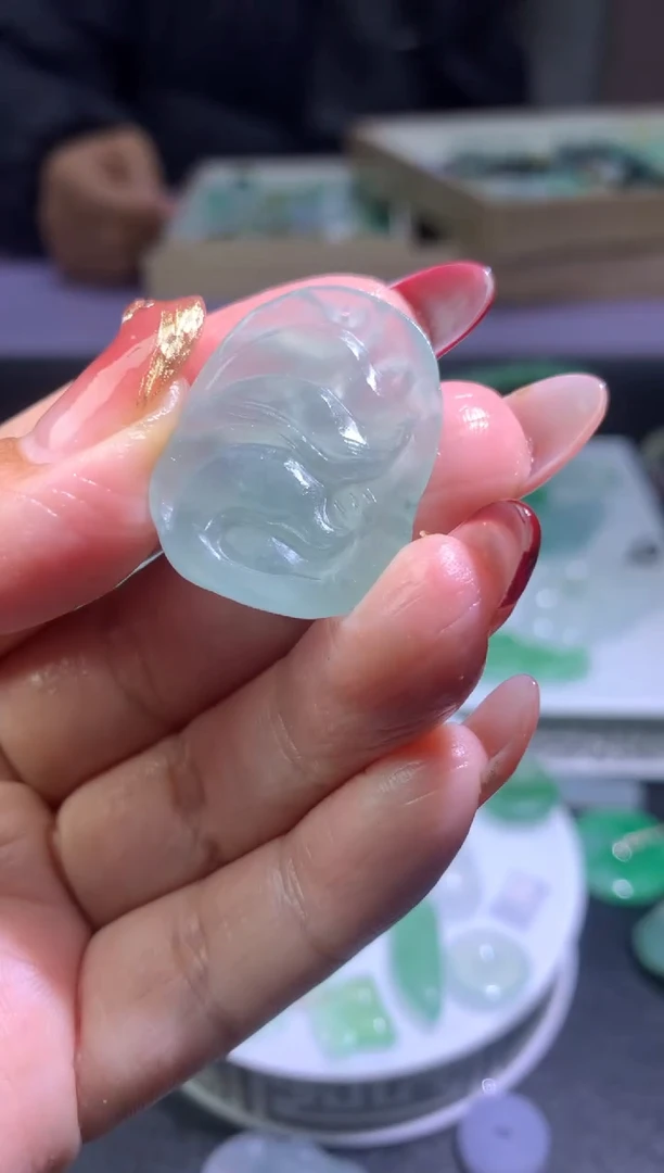 【闪购商品】定制翡翠未镶嵌毛货