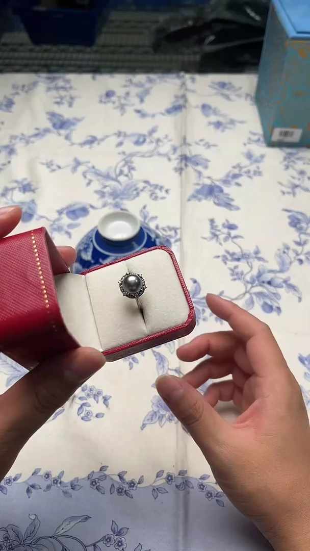 瓷片如图所示如图所示