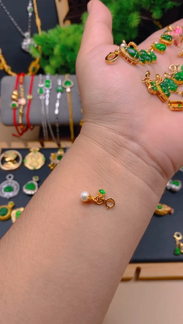 吊坠(不含链)银S925镶嵌翡翠小提溜